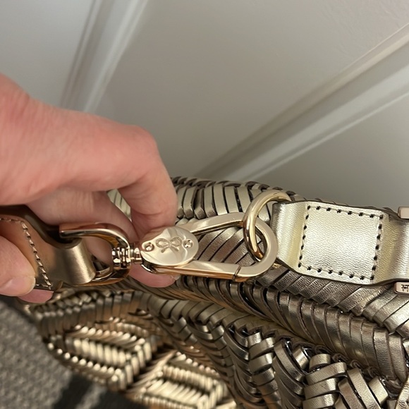 ANYA HINDMARCH woven metallic gold handbag - Picture 6 of 6